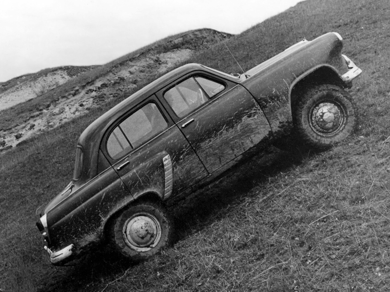 Для движения по направлениям внедорожники