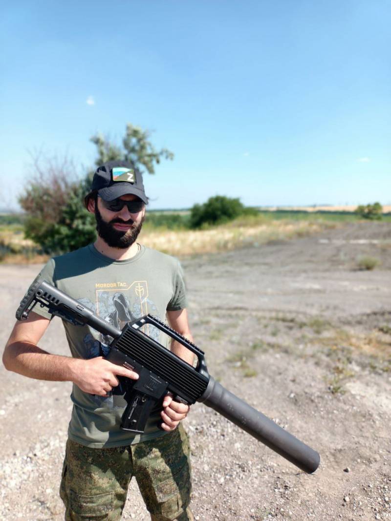 Подавитель беспилотников ЛПД-801 проходит проверку в Донбассе Подавитель беспилотников ЛПД-801 проходит проверку в Донбассе оружие