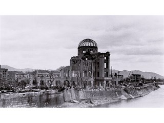 Разрушения в Токио после американской бомбардировки были сильнее, чем в Хиросиме и Нагасаки Разрушения в Токио после американской бомбардировки были сильнее, чем в Хиросиме и Нагасаки история