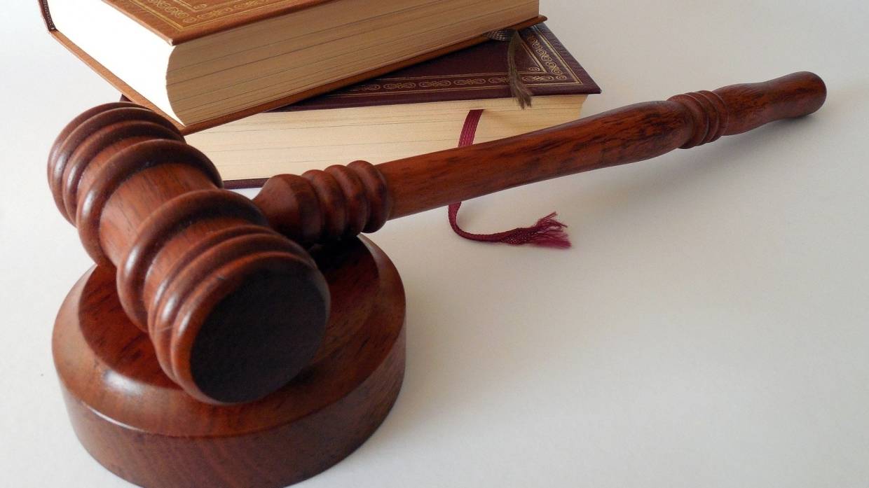 Мордовец избил участкового и оперативника