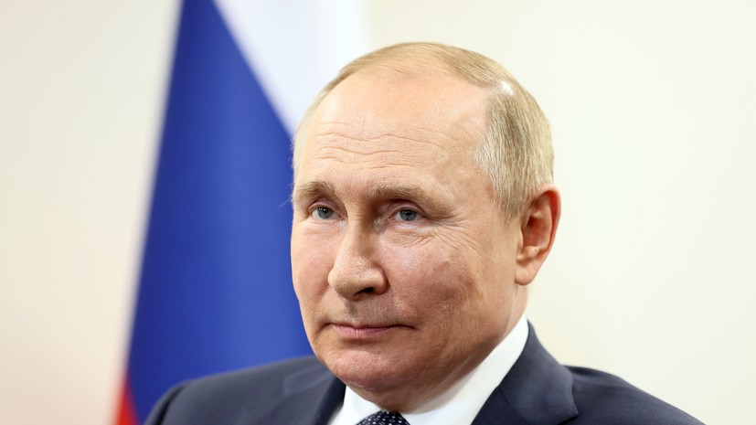 Путин указал на низкий процент обработанных заявок от пострадавших от паводков