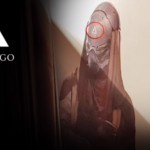 Показан костюм из современной части сюжета в Assassins Creed: Origins  
