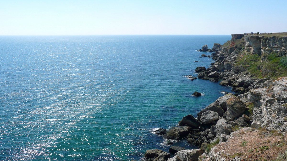 Black sea sea of. Черноморское побережье Болгарии. Край море Болгария. Мыс Эмона Болгария.