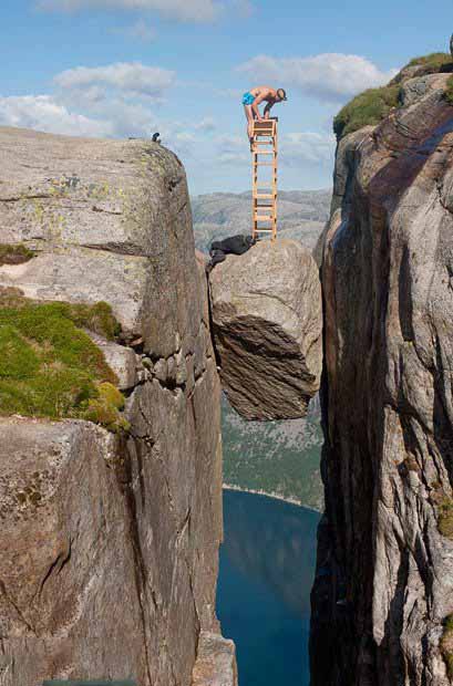 Эскил Роннингсбаккен – трюки на краю Эскил Роннингсбаккен – трюки на краю высота