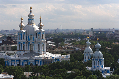 В Петербурге обсудили возможность достройки колокольни Смольного собора