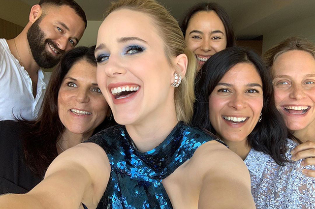 Сборы на церемонию и веселые селфи: вспоминаем "Эмми-2019" по Instagram-снимкам звезд Хроника