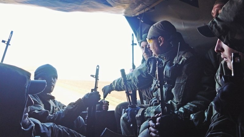 «Мы устроили акт устрашения»: экс-командир «Пятнашки» рассказал, как брал ВСУ «на авось»