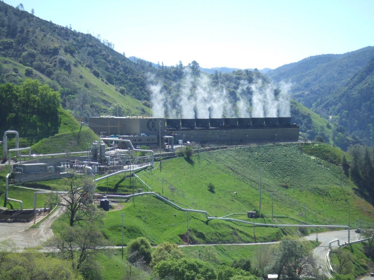 Станция мощный. The Geysers , США, 1585. ГЕОЭС Geysers. The Geysers электростанция. ГЕОТЭС Олкария IV.