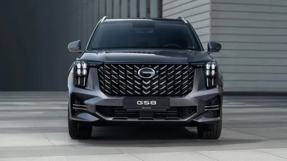 GAC GS8 GL получил 5-местный салон, 2,0-литровый турбомотор, японский 8-ступенчатый «автомат», полный привод и отличное оснащение