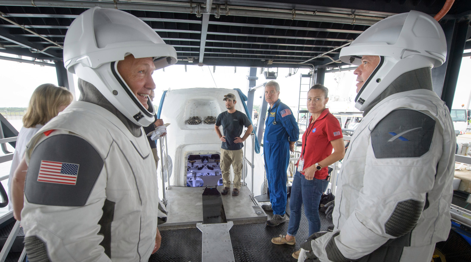 13 шагов миссии SpaceX Crew Dragon в реалистичных картинках