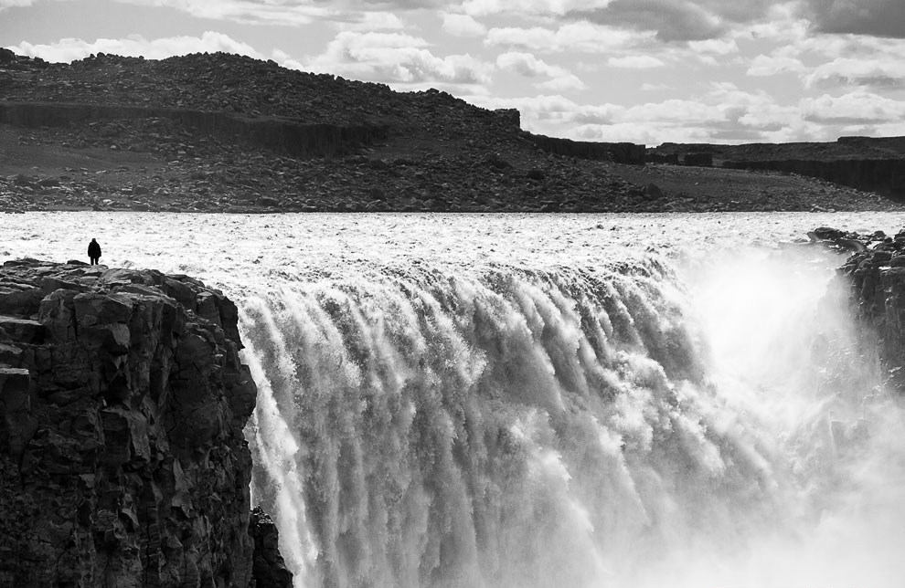 Мощь воды: исландский водопад Деттифосс водопады,Исландия,природа