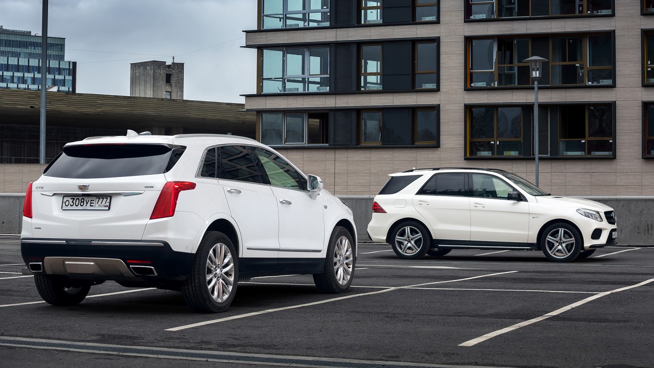 Судим о Cadillac XT5 по Mercedes-AMG GLE 43. Фото 2