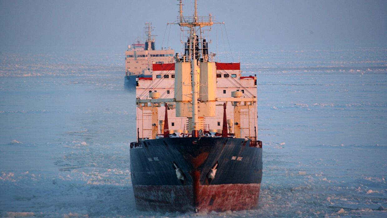 Китайские аналитики объяснили, как Россия защитит Северный морской путь от США