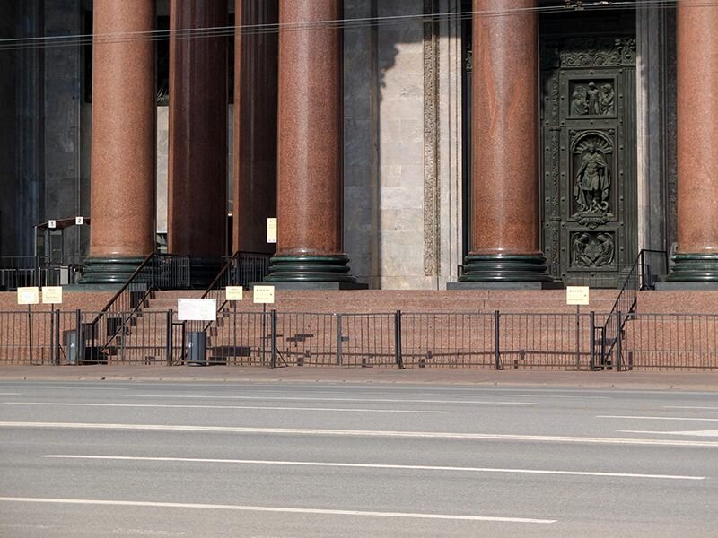 Утренняя прогулка по Санкт-Петербургу метро, поснимала, наутро, яркоеАдмиралтейство, совсем, пускаютСолнце, входа, потусовалась, дальнийПублика, полёт, Глядя, сняться, корабликом, крышах…, ночуют, ангелы, перелётные, Только, никого, колоннаде