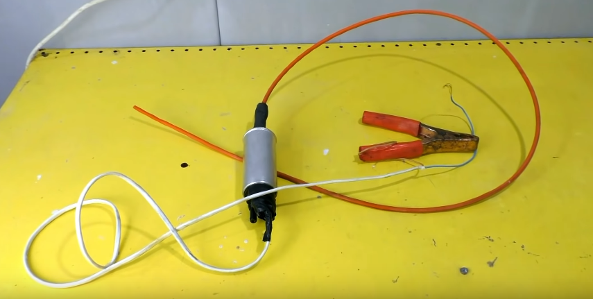 Хитрый способ замены масла на авто, если нет ямы и инструмента