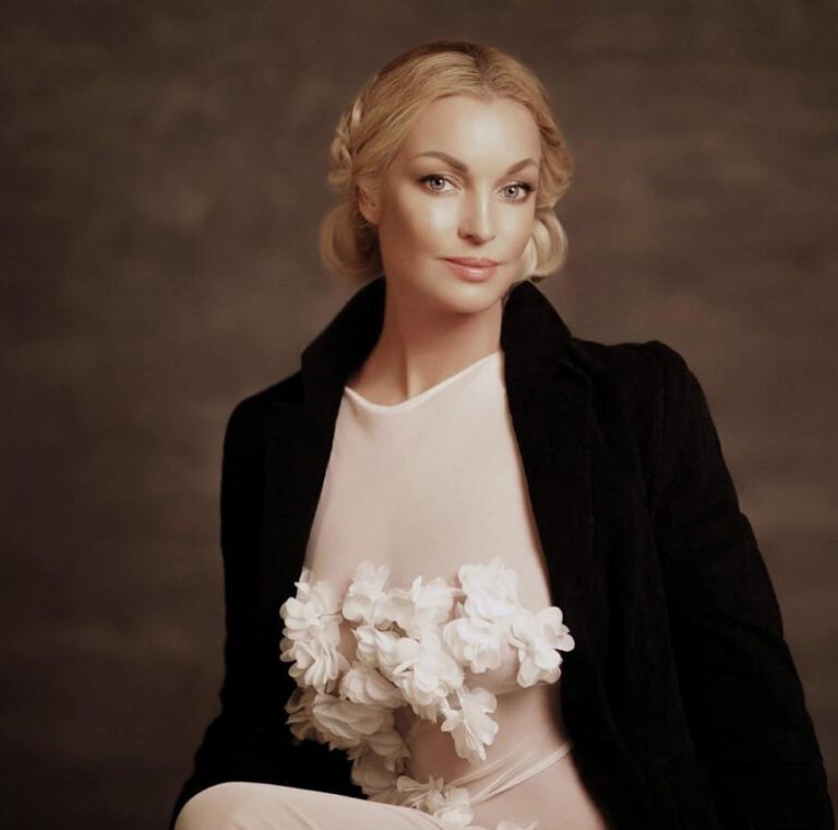 Как стоит одеваться Насте Волочковой знаменитости,мода и красота,одежда и аксессуары,стиль,фигура