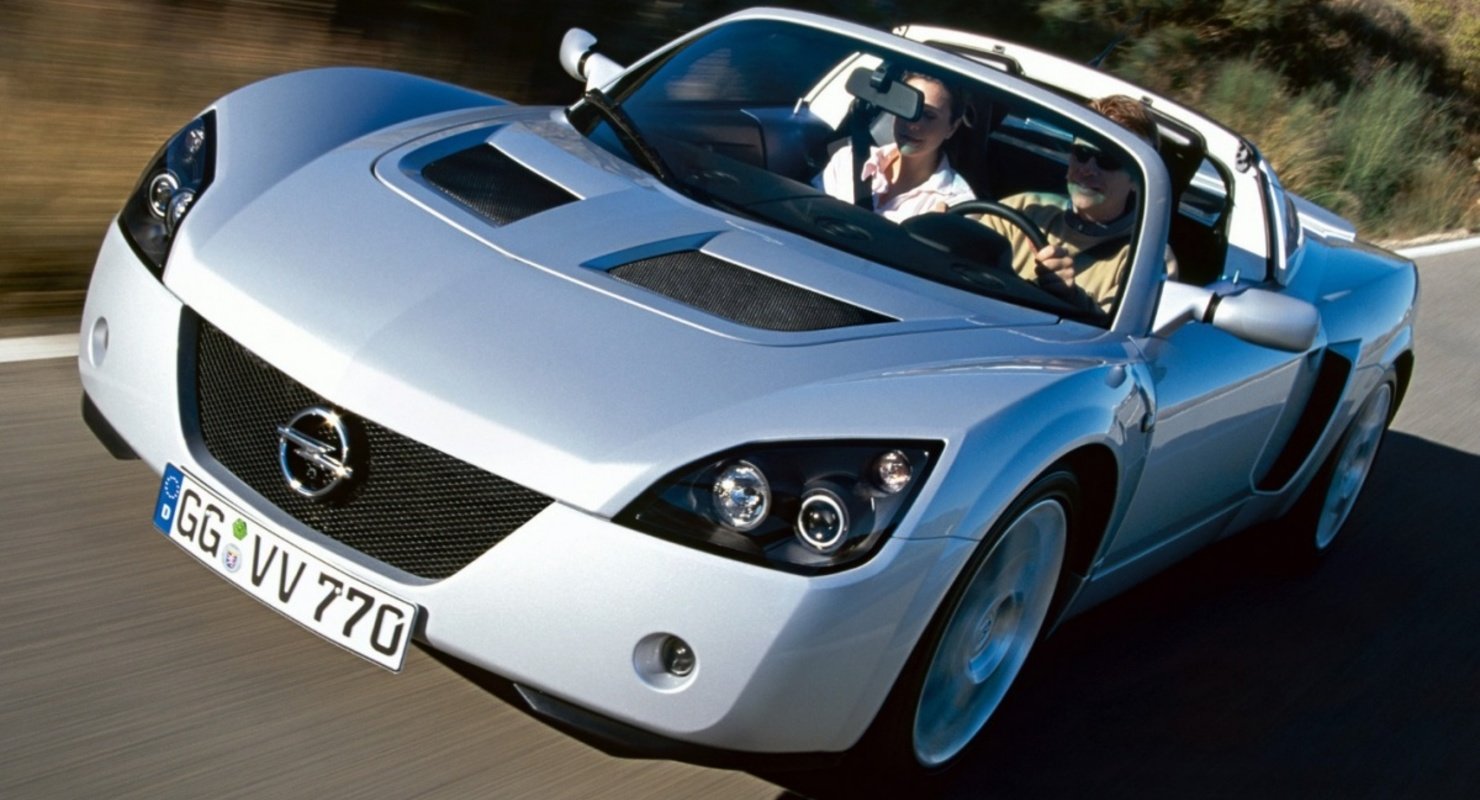 ТОП быстрых полицейских суперкаров