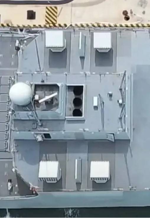 Новый законодатель моды: то ли крейсер, то ли эсминец проекта 055 Новый законодатель моды: то ли крейсер, то ли эсминец проекта 055 вмф