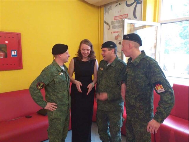 «В Донецке дети это видели, а почему-то другим показывать нельзя» «В Донецке дети это видели, а почему-то другим показывать нельзя» украина