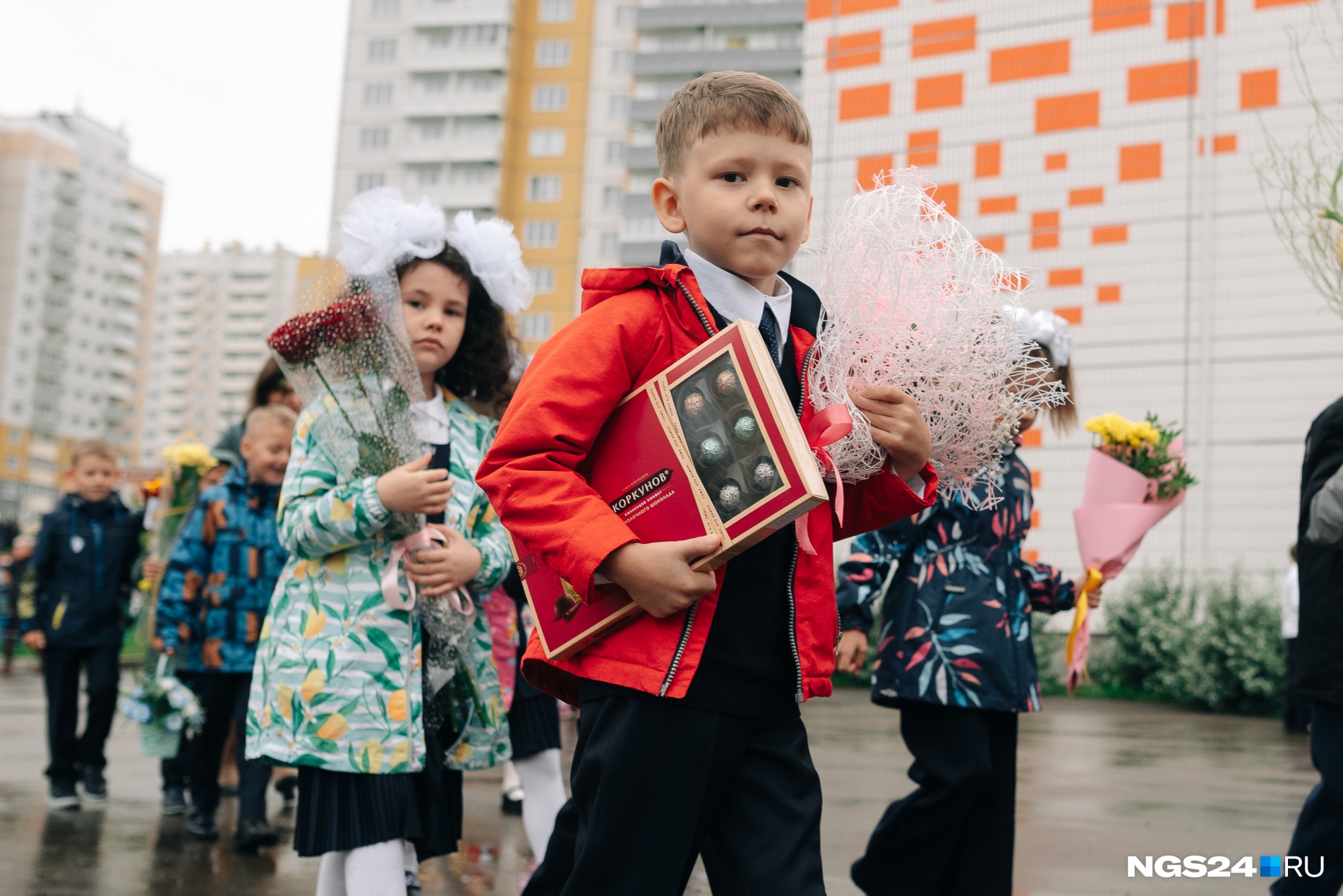 Мс-21 последние. Прием в академический класс. Школьники. Сегодняшние события в москве. А-100 самолёт последние новости.
