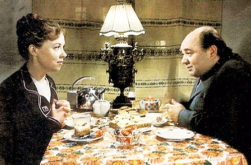 Лучезарная Светлана Карпинская: творческая и личная судьба актрисы с характером Лучезарная Светлана Карпинская: творческая и личная судьба актрисы с характером Звезды