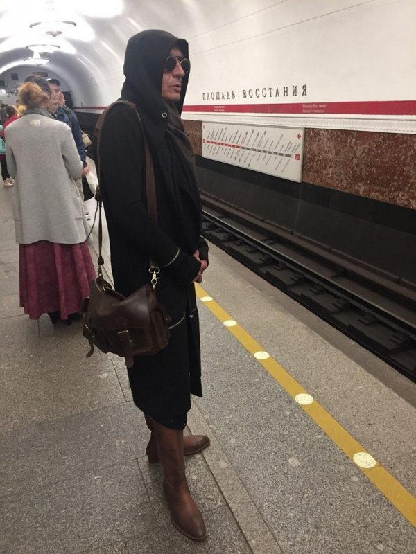 Модники и чудаки из метро Модники и чудаки из метро позитив,смешные картинки,юмор