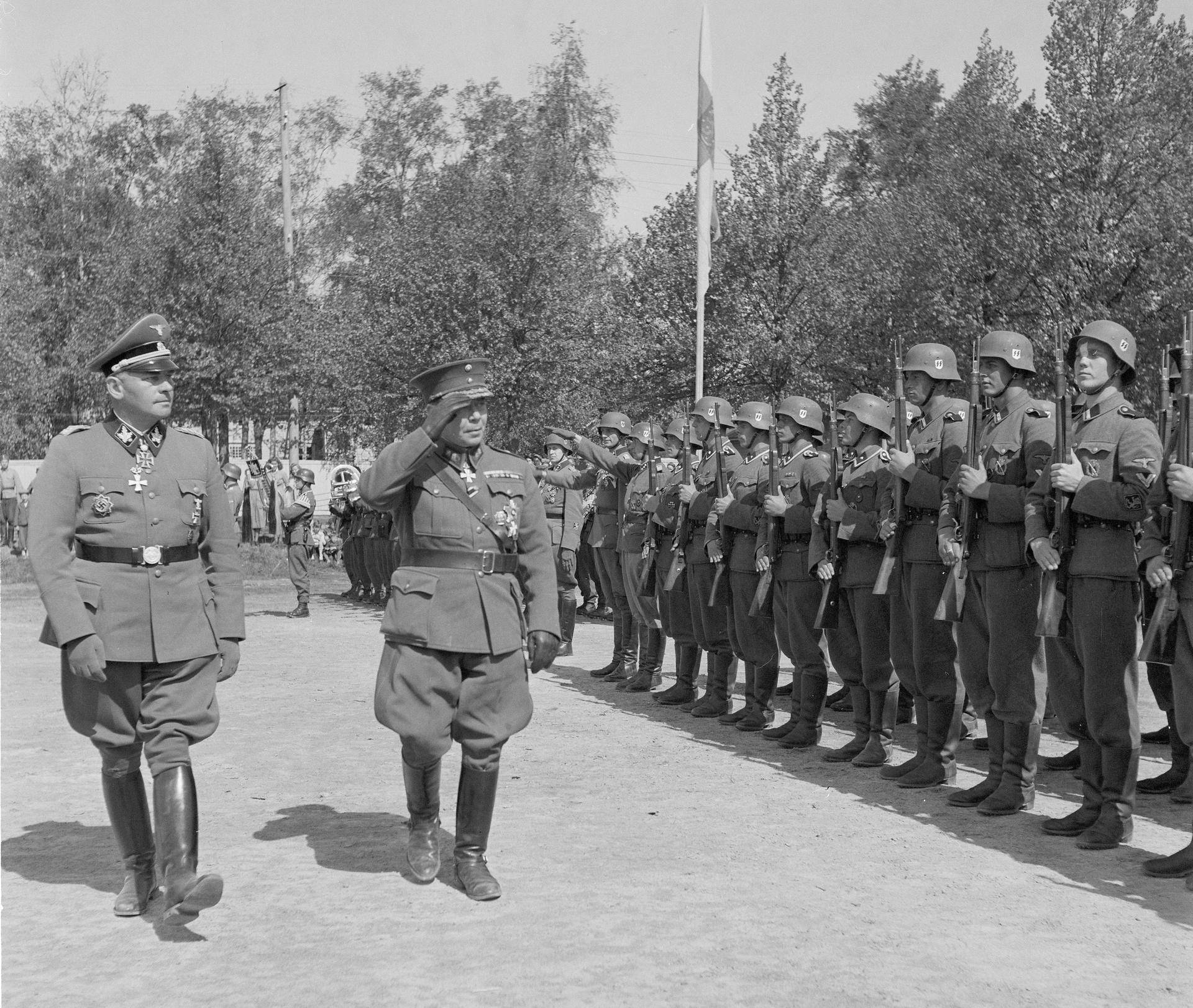 Исследование Национального архива Финляндии: причастность финнов к расстрелам на Кавказе подтвердилась (Helsingin Sanomat, Финляндия) suomalaisten, SSmiesten, финских, гражданских, Финляндии, mukaan, Nuorteva, информация, эсэсовцев, сообщается, kohtaan, sanoi, сообщил, selvityksen, siviilejä, доклада, vielä, Kansallisarkiston, Национального, может