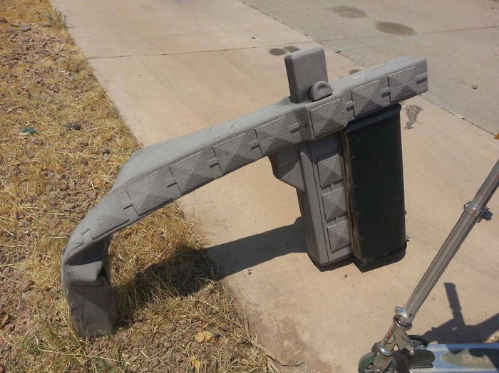 This Plastic Mailbox Melted Due To The Heat In Mesa, Arizona