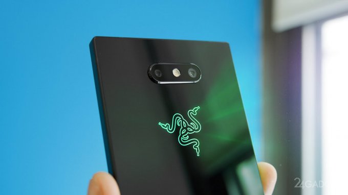 Razer Phone 2 — топовый игровой флагман с RGB-подстветкой мобильные телефоны