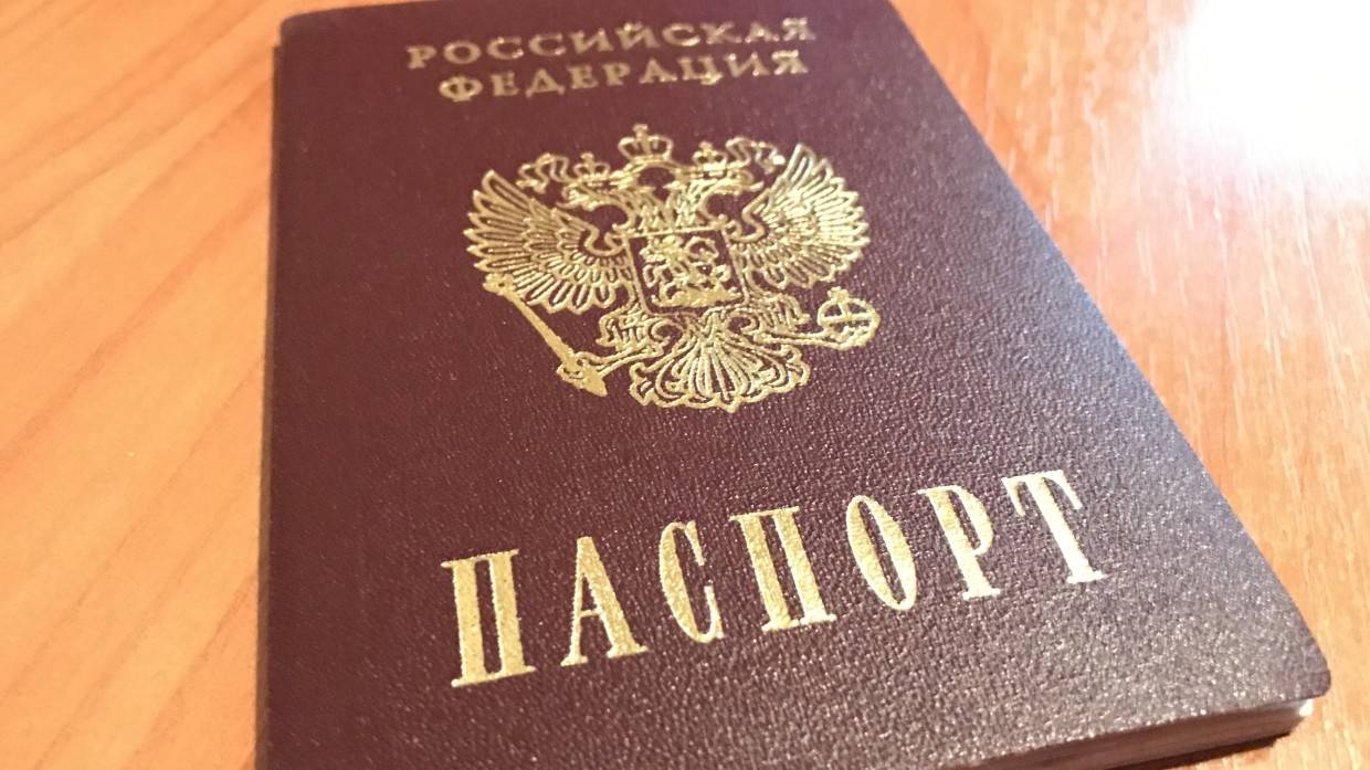 Установлены личности подростков, которые выпали из окна многоэтажки в Петербурге