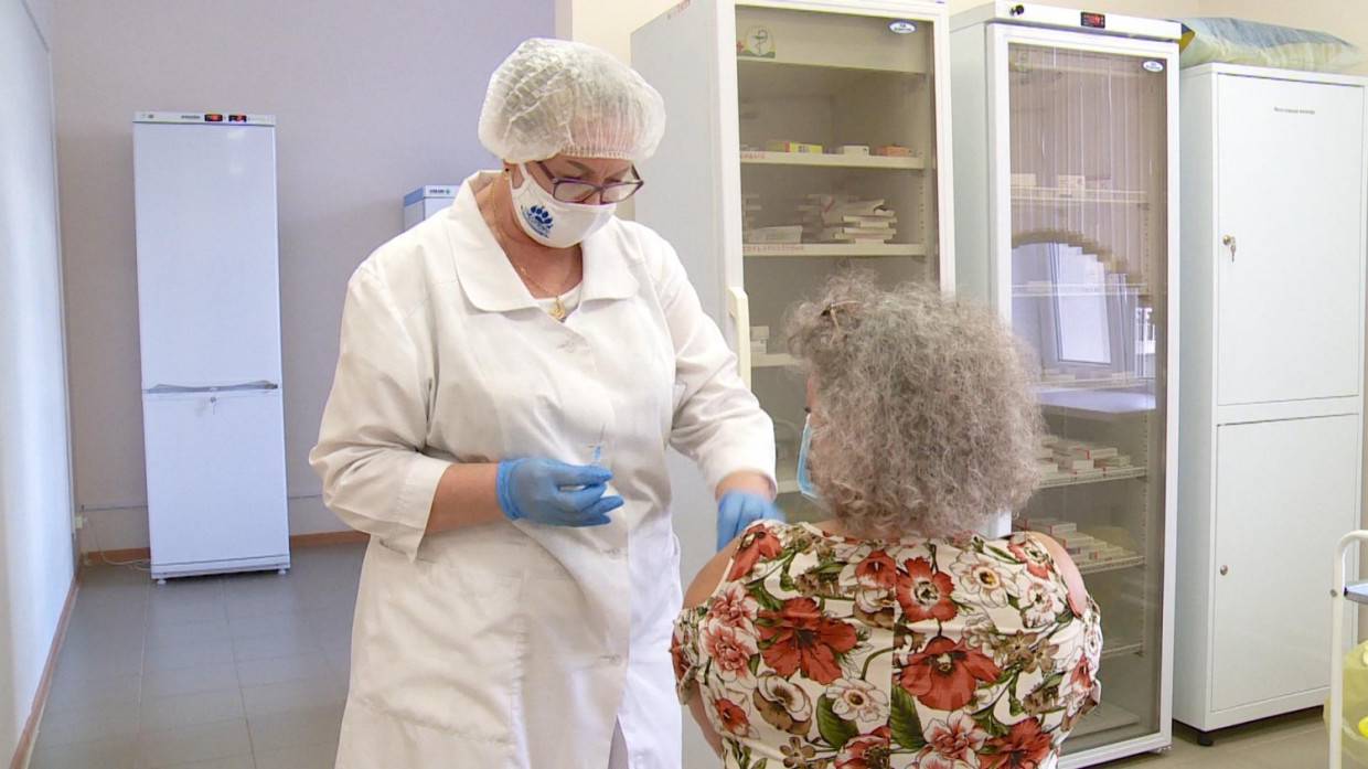 Власти Кировской области ввели обязательную вакцинацию для граждан старше 60 лет