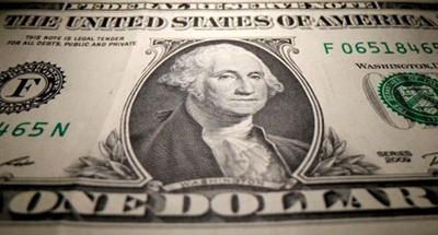 FILE PHOTO: A U.S. dollar banknote is seen in this illustration taken May 26, 2020. REUTERS/Dado Ruvic/Illustration/File Photo