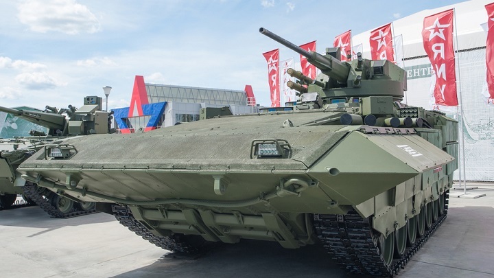 КОГДА БМП ЛУЧШЕ ТАНКА: ДОЛГОЖДАННЫЕ "АРМАТЫ" ВЫШЛИ НА ФИНИШНУЮ ПРЯМУЮ