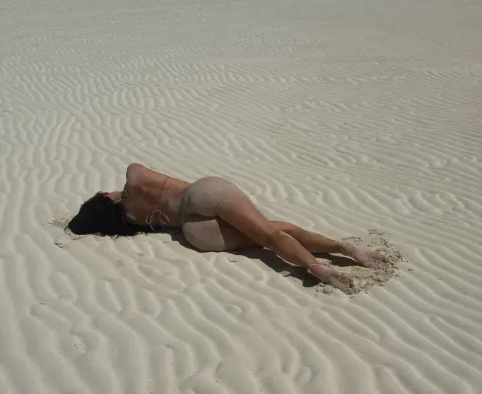 Кайли Дженнер в бикини и Тимоти Шаламе отдыхают вместе на уединённом острове ДженнерКайли, Кайли, ДженнерТимоти, ШаламеКайли, Шаламе, Тимоти, ДженнерФото, Дженнер, вместе, отдыхают, актёр, дочерью, также, рэпером, Деппа, тайной, угодил, свадьбе, ЛеонНедавно, Лурдес