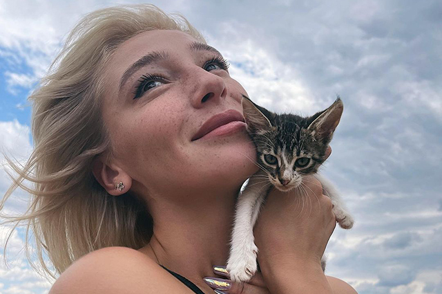 Звездный Instagram: много селфи и отпускных фотографий Звездный Instagram: много селфи и отпускных фотографий Хроника