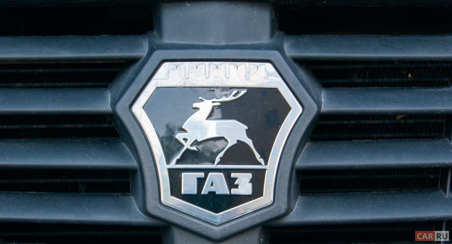 Самосвал Уральского автозавода, выпускаемый на базе ГАЗ-51