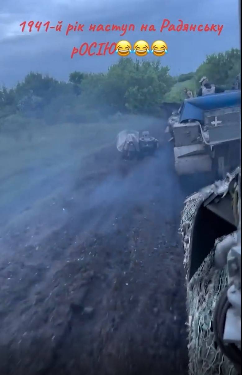 Денацификация не состоялась: гитлеровские символы Украины Денацификация не состоялась: гитлеровские символы Украины украина