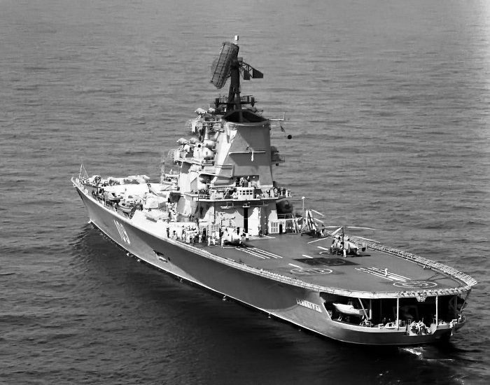 Почему из 9 советских авианосцев в России остался лишь «Адмирал Кузнецов»? Почему из 9 советских авианосцев в России остался лишь «Адмирал Кузнецов»?