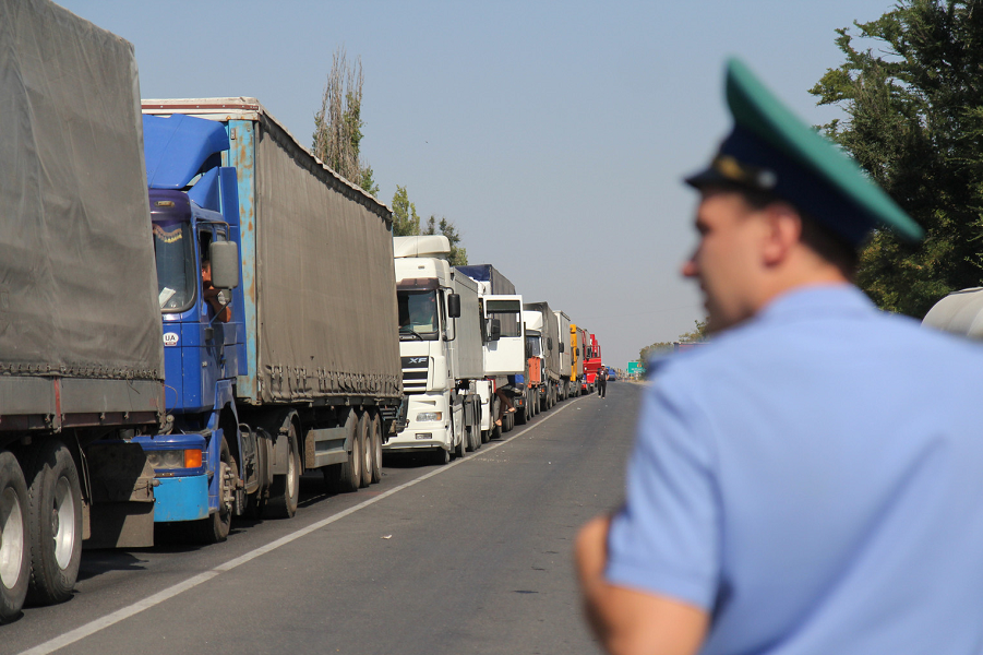 Украина не может без торговли с Россией. Это официальная точка зрения