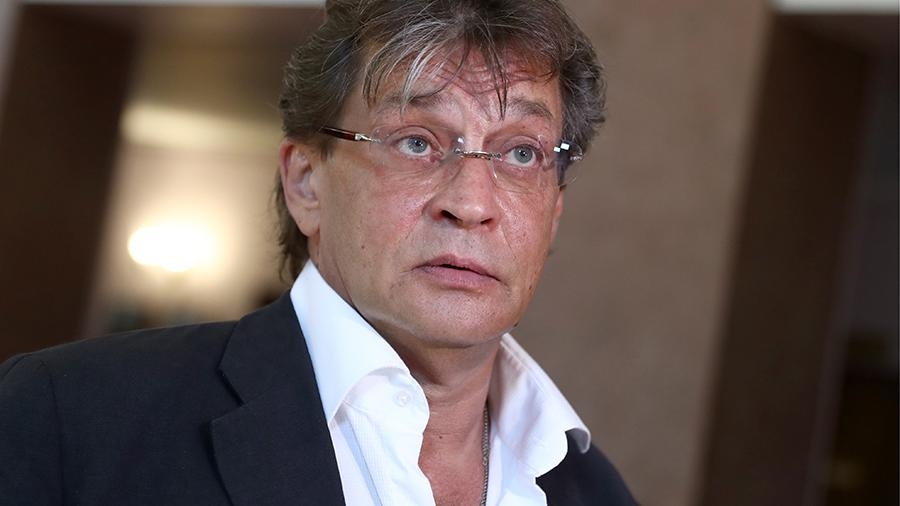 Вступившийся за Ефремова Домогаров пожаловался на травлю "народных масс"