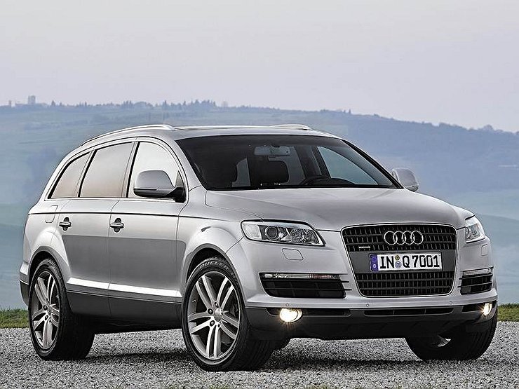 5 крутых подержанных машин для осени