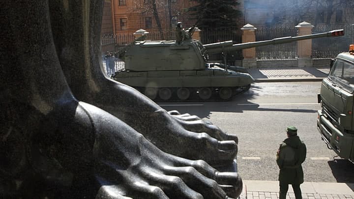 ПРАВДА ДЕЛЯГИНА. О ПЕНСИЯХ, СОВЕТСКИХ ВКЛАДАХ И ОШИБКАХ ВЛАСТИ