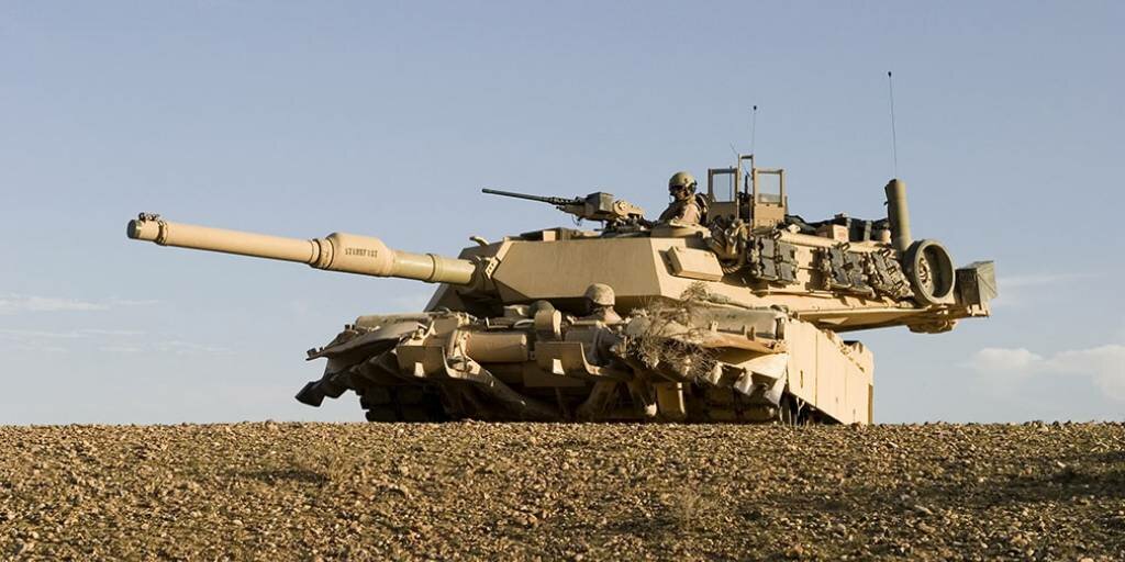 NI выявил победителя в противостоянии российского танка Т-90М и американского M1A2 Abrams