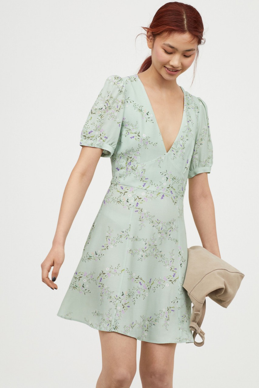 H&M, 2999 руб.