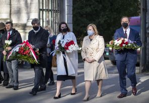 «Лукашенко убит, польские танки в Минске» «Лукашенко убит, польские танки в Минске» геополитика