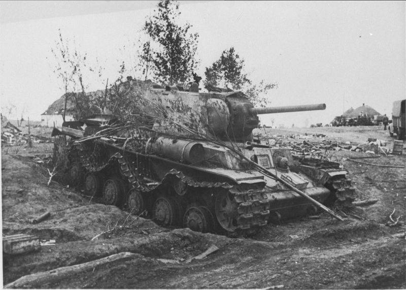 Как Хрущёв свалил всю вину за Харьковскую катастрофу на Сталина