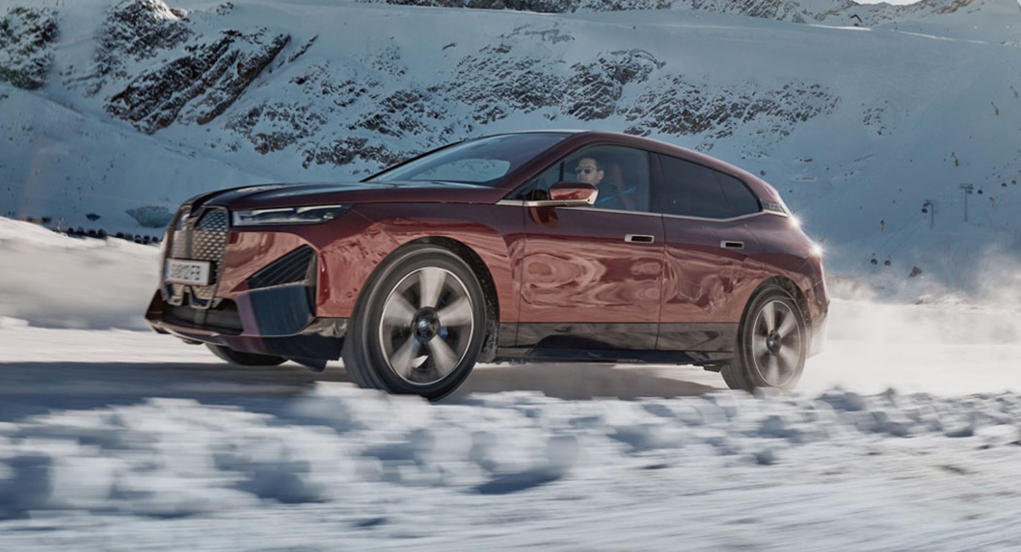 Компания BMW тестирует свою новую электрическую систему BMW xDrive Автомобили