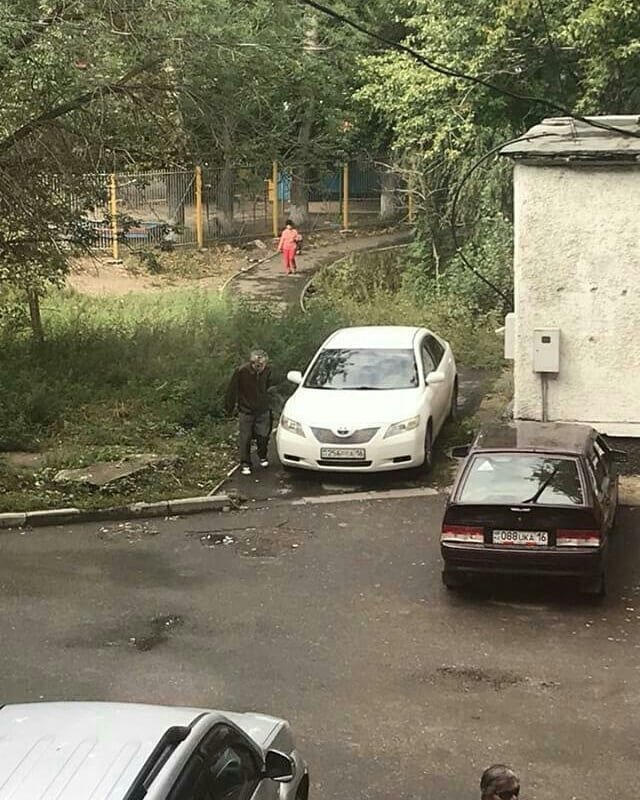 Мне так удобно и плевать на ваши Мне так удобно и плевать на ваши автомир, мне так удобно, олени, парковка, плевать на всех