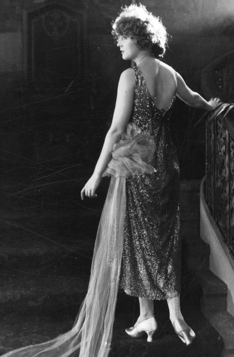 Пик карьеры американской актрисы немого кино пришелся на 1910-1920-е годы, во время которых Глэдис была одной из самых молодых звезд кинематографа.