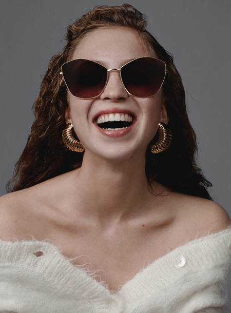 Сам себе художник: Белла Хадид и дочь Кейт Мосс Лила в рекламе Miu Miu Мода,Новости моды